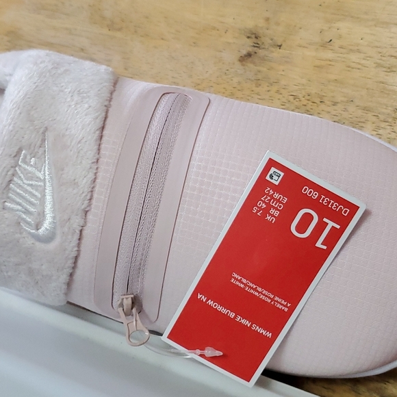 Nike Burrow Slippers - Picture 7 of 7
